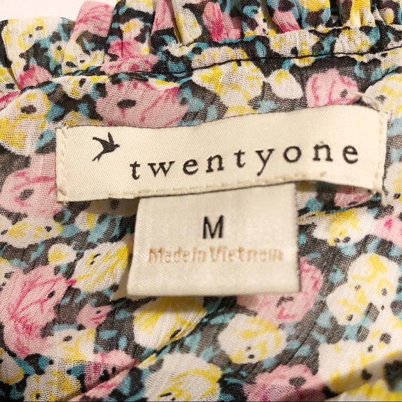 Vintage twentyone Floral Ditsy Print Frill Blouse - Picture 8 of 8